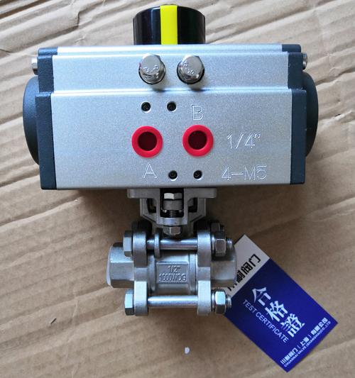 三片式氣動螺紋球閥